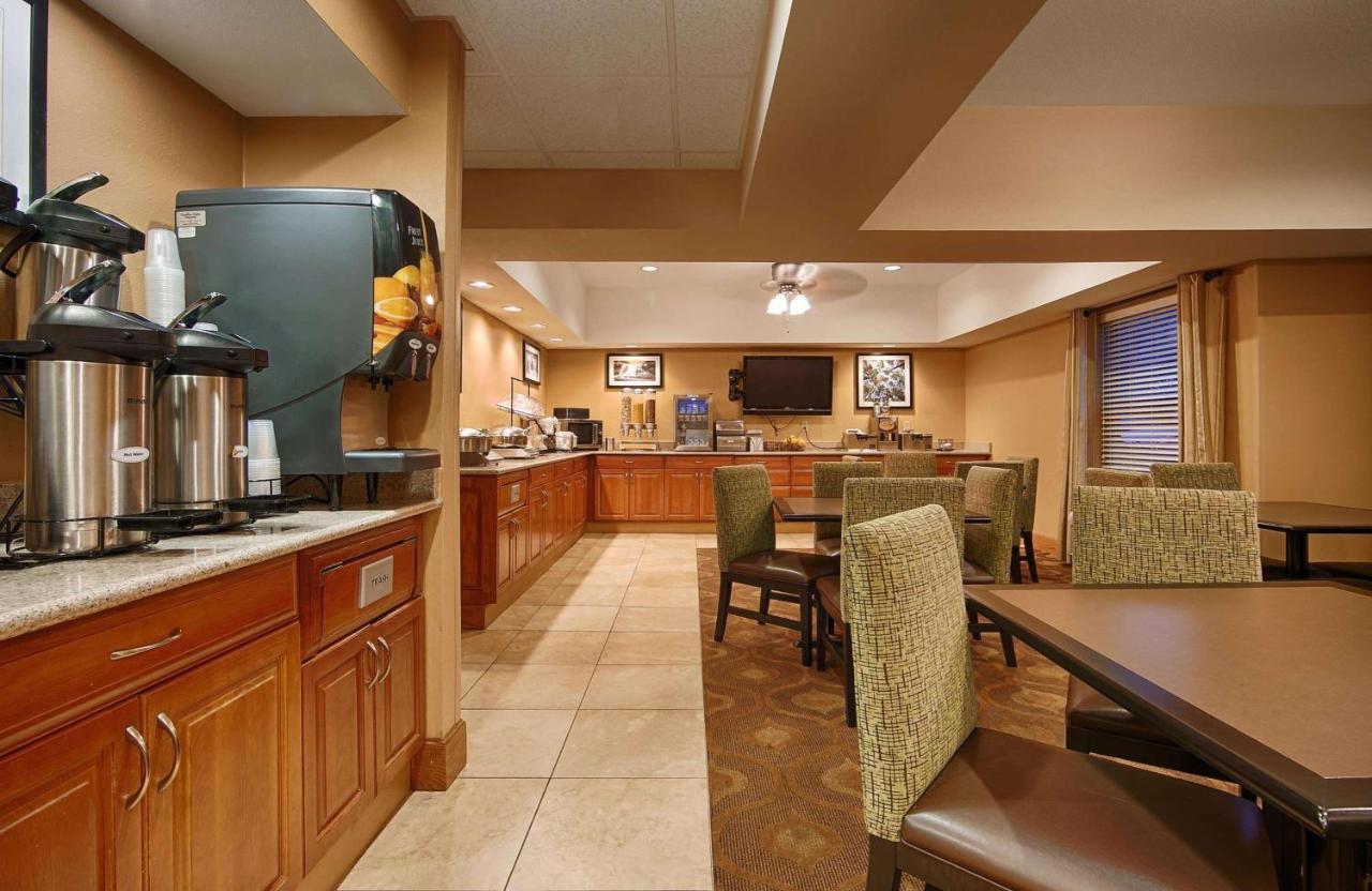 Best Western Plus Mishawaka Inn Саут-Бенд Экстерьер фото