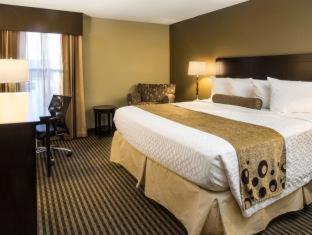 Best Western Plus Mishawaka Inn Саут-Бенд Номер фото